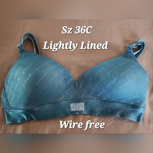 Vs Pink Wireless Lightly Lined Bra Sz 36C NWT Greenish Blue